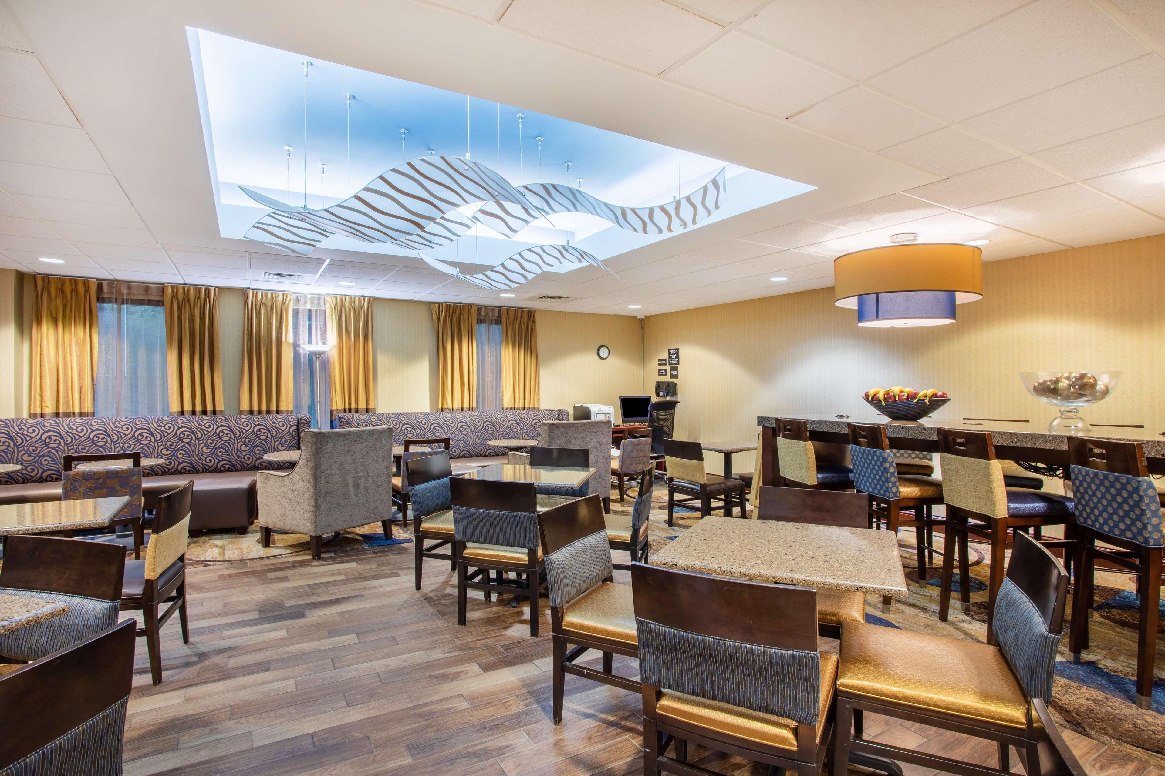 Hampton Inn Fishkill Zewnętrze zdjęcie