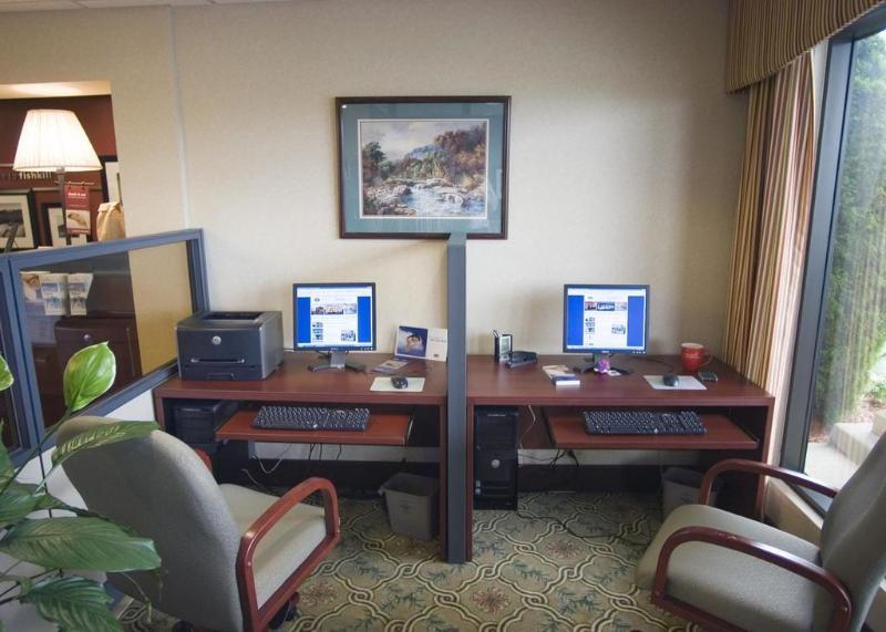 Hampton Inn Fishkill Zewnętrze zdjęcie