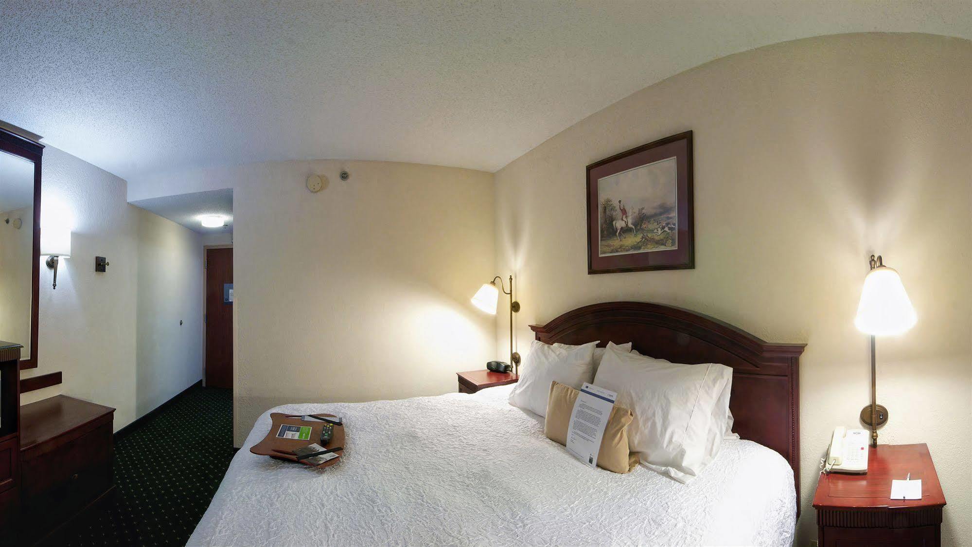 Hampton Inn Fishkill Zewnętrze zdjęcie