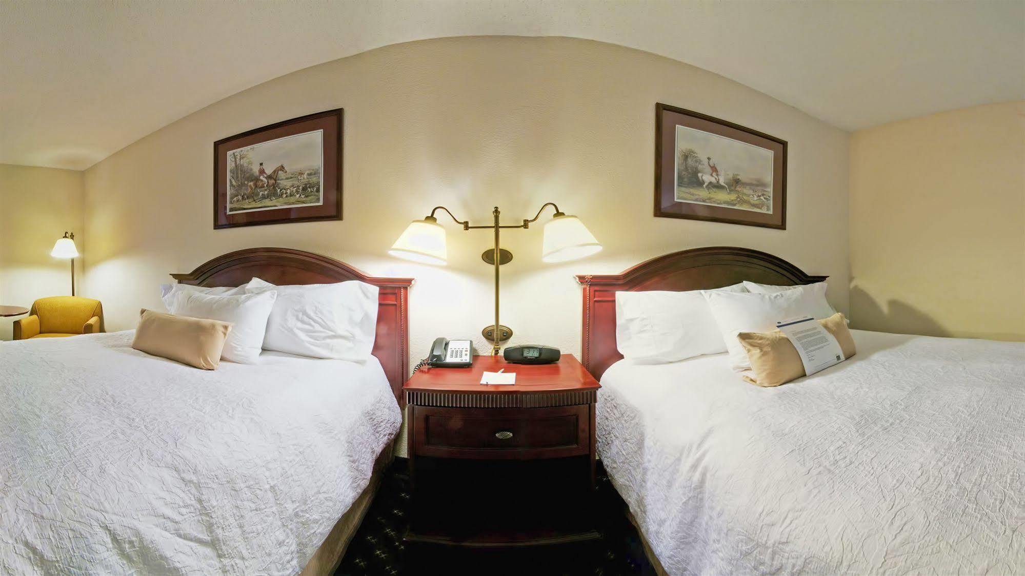 Hampton Inn Fishkill Zewnętrze zdjęcie