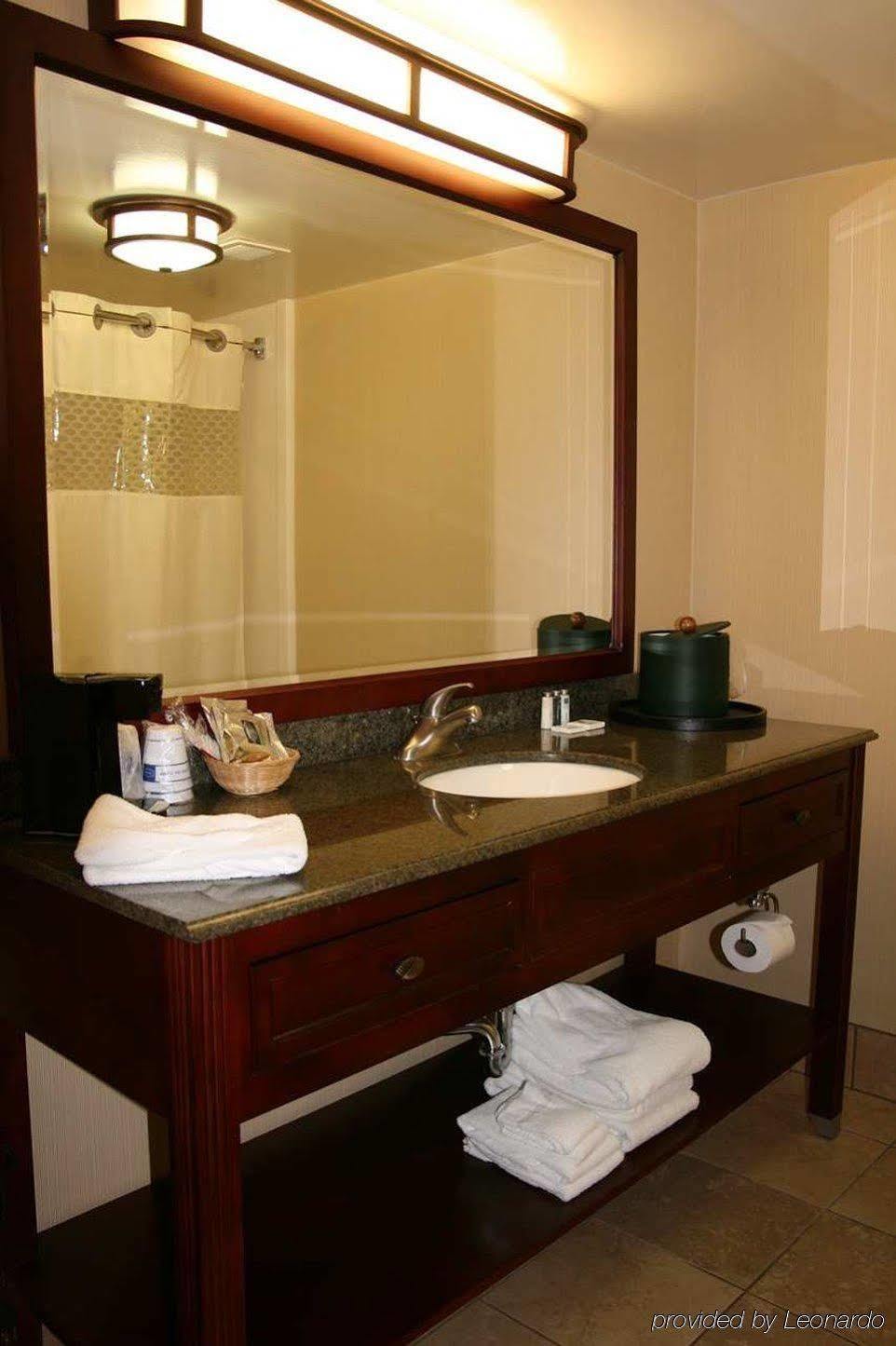 Hampton Inn Fishkill Zewnętrze zdjęcie